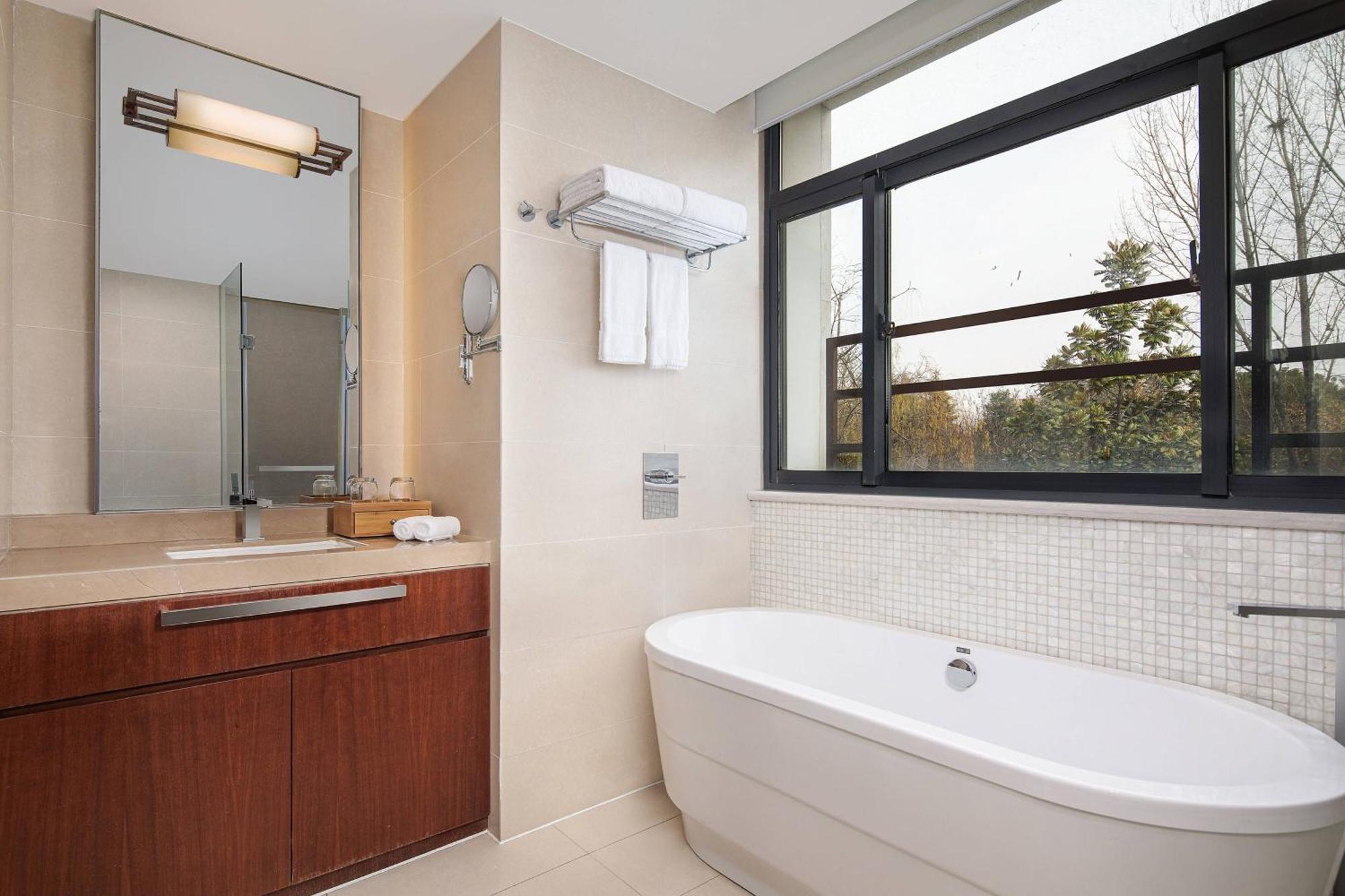 Courtyard By Marriott Wuxi Lihu Lake Kültér fotó
